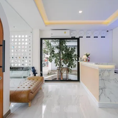 Hotel Blue Rabbit Phuket